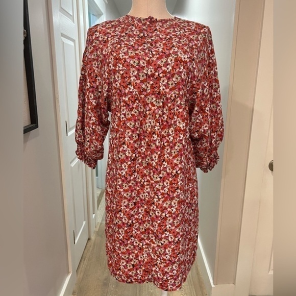 ZARA Floral Dress with Oversized Sleeves - Picture 2 of 12